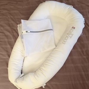 DockATot , Dock-A-Tot , Dock  A Tot